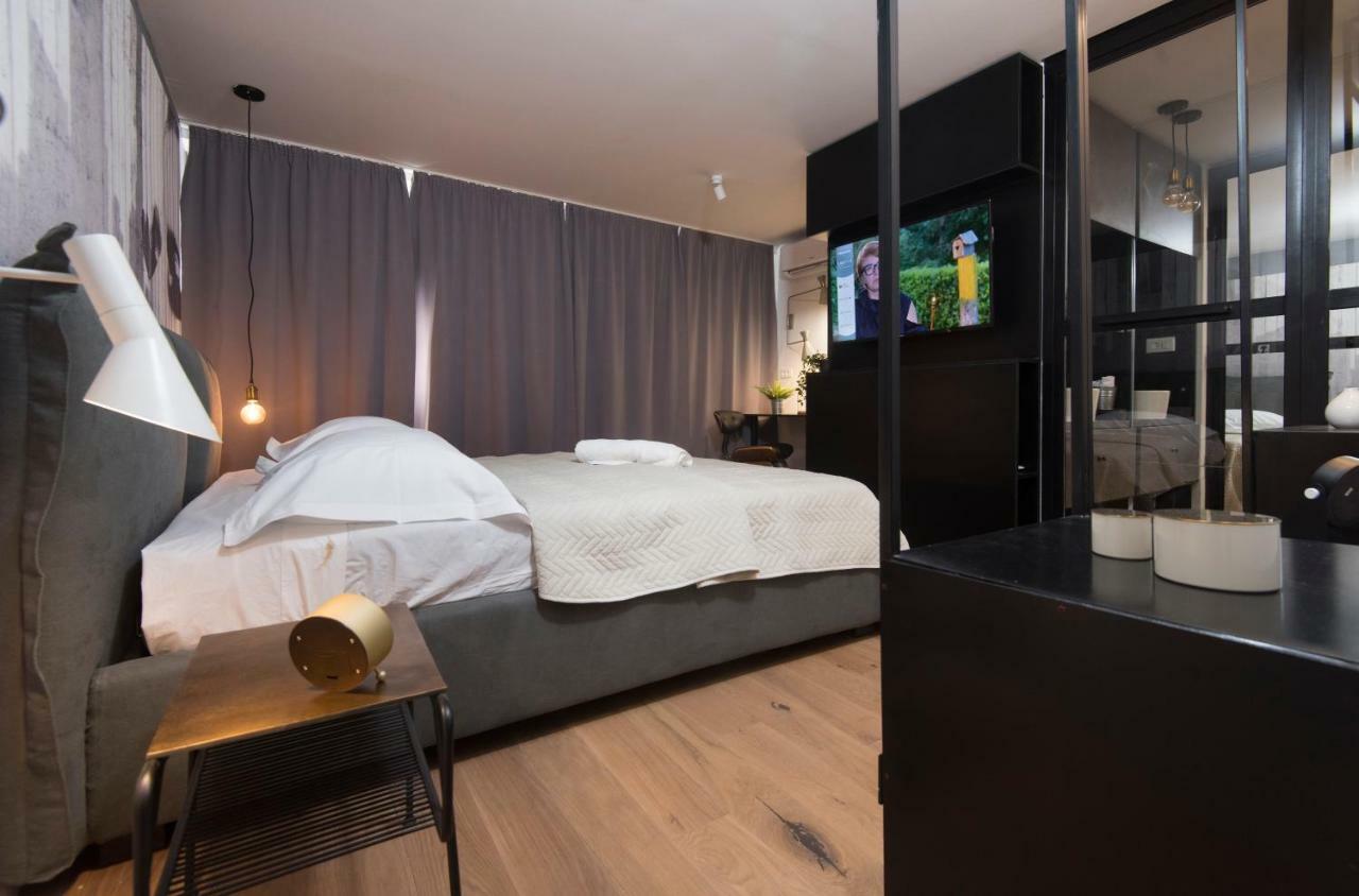 Sibinicum Luxury Rooms Sibenik Bagian luar foto
